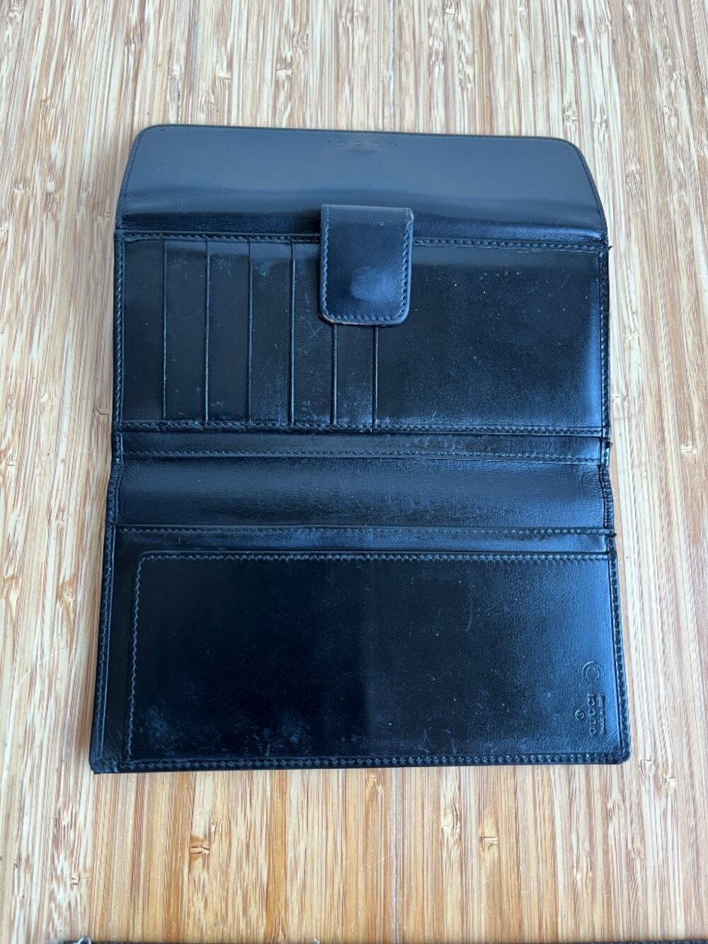 GUCCI Authentic Black Smooth Black Calf Leather Bifold Checkbook Wallet - Picture 4 of 9